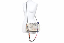 Load image into Gallery viewer, 名作 CHANEL シャネル マトラッセ チェーン ショルダーバッグ アクト2 キャンバス グレー 19番台 ペンキ 美品 中古 42492