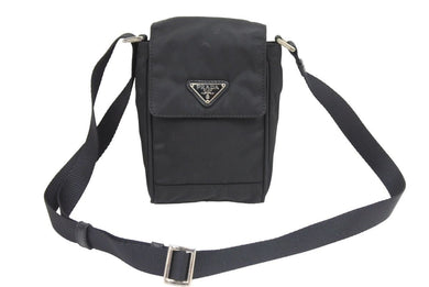 PRADA プラダ ミニショルダーバッグ ナイロン ロゴ プレート ブラック 斜め掛け カバン 鞄 美品 中古 42511