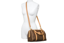Load image into Gallery viewer, CELINE セリーヌ マカダム柄 2way ハンドバッグ ショルダーバッグ M11 ロゴ ゴールド金具 カバン 鞄 ブラウン 美品 中古 42514