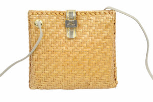 courreges クレージュ かごバッグ ショルダーバッグ ゴールド金具 ロゴ 鞄 カバン 斜め掛け 中古 42572