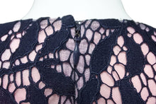 Load image into Gallery viewer, Christian Dior クリスチャンディオール ワンピース レース ブルー ピンク トップス 半袖 4C21687W1314 サイズ36 美品 中古 42578