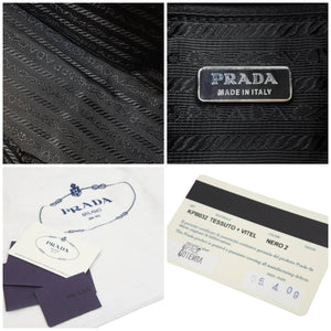 PRADA プラダ ワンショルダーバッグ ブラック 肩掛け 三角ロゴプレート ナイロン レザー シルバー金具 中古 42710