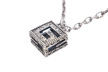 Load image into Gallery viewer, 美品 GUCCI グッチ ネックレス ペンダント スクエアG シルバー925 24.9g アクセサリー チェーン ジュエリー 552768 中古 42819