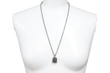 Load image into Gallery viewer, 美品 GUCCI グッチ ネックレス ペンダント スクエアG シルバー925 24.9g アクセサリー チェーン ジュエリー 552768 中古 42819