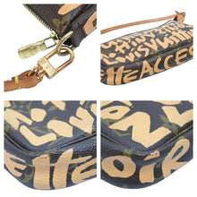 Load image into Gallery viewer, LOUIS VUITTON ルイヴィトン ポーチ モノグラム グラフィティ ポシェット アクセソワール M92193 美品 中古 43063