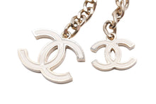 画像をギャラリービューアに読み込む, 極美品 CHANEL シャネル チェーンベルト A11V ゴールド 金色 ホワイト ココマーク ココ 箱付き 中古 43173