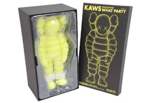 Load image into Gallery viewer, 新品未使用 MEDICOM TOY メディコムトイ 人形 フィギュア KAWS カウズ What Party open edition イエロー Yellow 43280