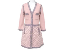 Load image into Gallery viewer, CHANEL シャネル カーディガン トリミングワンピース P52761K06813 シルク カシミヤ モヘア ピンク サイズ36 美品 中古 43296