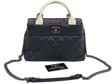 極美品 CHANEL シャネル マトラッセ タイムレスクラッシック 2WAYバッグ ハンドバッグ ラムスキン ネイビー ホワイト 中古 43374