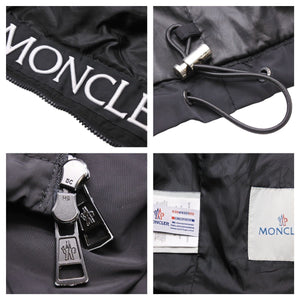 MONCLER モンクレール ナイロンジャケット MASSEREAU GIUBBOTTO 20SS F10911A73800 ナイロン ブラック ホワイト 美品 中古 43434