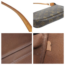 Load image into Gallery viewer, LOUIS VUITTON ルイヴィトン ポシェットアクセソワールモノグラム ブラウン ゴールド金具 M51980 美品 中古 43476