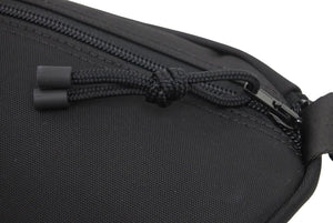 VETEMENTS ヴェトモン アントワープ ロゴ ファニーパック ウエストバッグ ボディバッグ ブラック UF51BA300B 美品 中古 43493