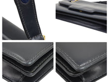 Load image into Gallery viewer, Gucci グッチ オールド ヴィンテージ ワンショルダーバッグ ネイビー ゴールド金具 カーフレザー イタリア製 中古 43692