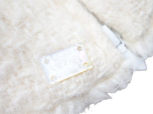 Load image into Gallery viewer, CHANEL シャネル ジャケット P24587V15045 ウール アンゴラ ホワイト 04A サイズ36 美品 中古 43709