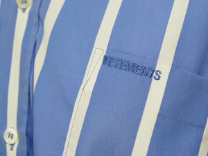 VETEMENTS ヴェトモン オーバーサイズストライプシャツ 長袖シャツ スカイブルー ホワイト コットン サイズXS 美品 中古 43814