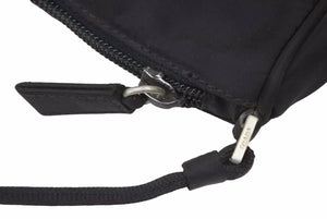 PRADA プラダ アクセサリーポーチ NERO ハンドバッグ ナイロン 小物入れ ロゴ プレート MV633 美品 中古 43842