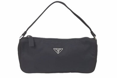 PRADA プラダ アクセサリーポーチ NERO ハンドバッグ ナイロン 小物入れ ロゴ プレート MV633 美品 中古 43842