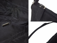 Load image into Gallery viewer, PRADA プラダ アクセサリーポーチ NERO ハンドバッグ ナイロン 小物入れ ロゴ プレート MV633 美品 中古 43842