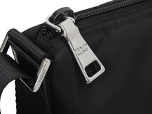 Load image into Gallery viewer, PRADA プラダ TESSUTO ショルダーバッグ 斜め掛けバッグ ポシェット 三角ロゴプレート ナイロン レザー ブラック 美品 中古 43870
