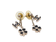 画像をギャラリービューアに読み込む, CHANEL シャネル ピアス 耳飾り ココマーク クローバー アクセサリー ヴィンテージ ブラック ゴールド GP 美品 中古 43887