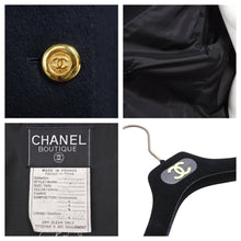 画像をギャラリービューアに読み込む, 極美品 CHANEL シャネル コート ココボタン Pコート ブラック ウール ヴィンテージ GP アウター Aライン 43897