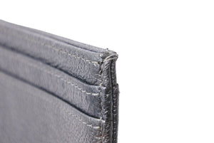 極美品 CHANEL シャネル カードケース パスケース 名刺入れ オールドシャネル ココボタン 11番台 レザー シルバー 中古 43927