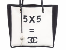 Load image into Gallery viewer, CHANEL シャネル トートバッグ ココマーク レッツレモンストレート ホイッスル ブラック ホワイト A92884 レディース 中古 44015