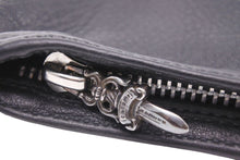 Load image into Gallery viewer, CHROME HEARTS クロムハーツ ポーチ 小物入れ ダガージップ ジッパーチェンジパース レザー シルバー925 ブラック 美品 中古 44036