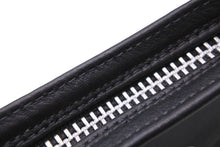 Load image into Gallery viewer, CHROME HEARTS クロムハーツ ポーチ 小物入れ ダガージップ ジッパーチェンジパース レザー シルバー925 ブラック 美品 中古 44036