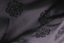 Load image into Gallery viewer, CHROME HEARTS クロムハーツ ポーチ 小物入れ ダガージップ ジッパーチェンジパース レザー シルバー925 ブラック 美品 中古 44036