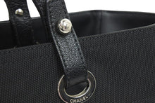 Load image into Gallery viewer, CHANEL シャネル バリビアリッツトートMM トートバッグ A34209 ブラック ココマーク ハンドバッグ 美品 中古 44152