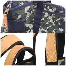 Load image into Gallery viewer, LOUIS VUITTON ルイヴィトン トレイ カモフラージュ モノグラム トートバッグ 村上隆 限定 迷彩柄 M95783 美品 中古 44194