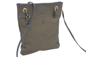 PRADA プラダ ショルダーバック ジャガード レザー ブラウン 茶色 ロゴ ポシェット スナップボタン 美品 中古 44207