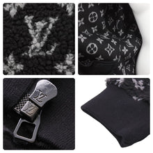 Load image into Gallery viewer, LOUIS VUITTON ルイヴィトン 21SS モノグラム フリース オーバーサイズ ブルゾン HKY44W ブラック サイズ 44 美品 中古 44274
