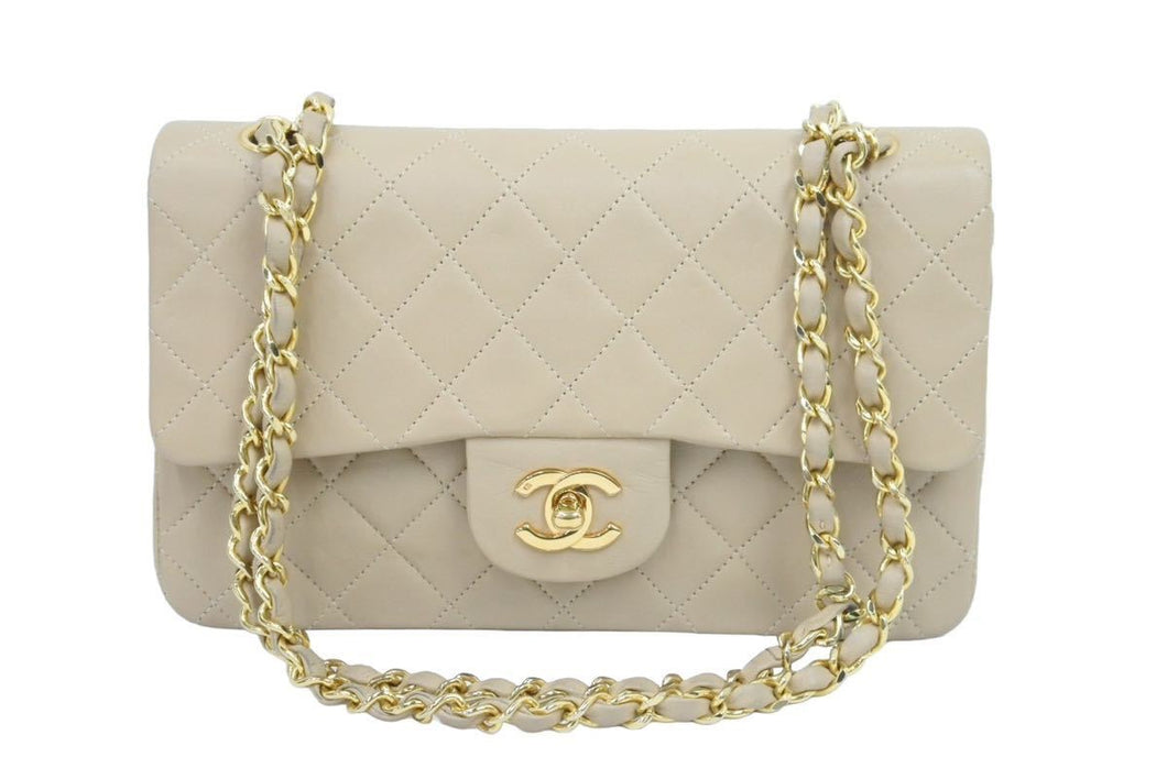 CHANEL マトラッセWフラップチェーンショルダー 1番台 ショルダーバッグ ベージュ×ゴールド 金具 23cm 美品 中古 44289