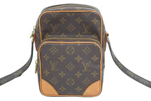 Load image into Gallery viewer, LOUIS VUITTON ルイ・ヴィトン モノグラム アマゾン ショルダーバッグ ポシェット ブラウン 斜め掛け M45236 中古 44317