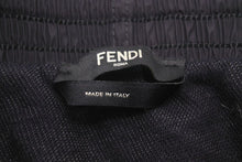 Load image into Gallery viewer, FENDI フェンディ Swim shorts スイムパンツ ハーフパンツ トランクス 水着 FXB077 ナイロン ブラック サイズ44 美品 中古 44344