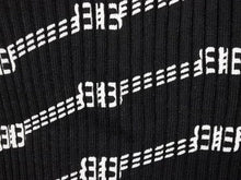 画像をギャラリービューアに読み込む, 新品同様 BALENCIAGA バレンシアガ LS BBロゴ 長袖Tシャツ ブラック ホワイト トップス 総ロゴ 621004 サイズXS 中古 44375