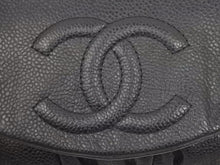 Load image into Gallery viewer, CHANEL シャネル ハーフムーン マトラッセ チェーンショルダーバッグ A50987 14番台 キャビアスキン ブラック 美品 中古 44599