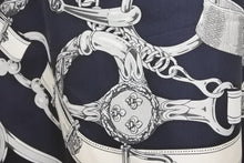 Load image into Gallery viewer, HERMES エルメス ノースリーブ ワンピース トップス ベルト柄 総柄 フランス製 シルク ホワイト ネイビー 34 美品 中古 44647