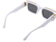 Load image into Gallery viewer, LOUIS VUITTON ルイヴィトン 1.1 MILLIONAIRES サングラス ミリオネア 白 ホワイト Z1166E アクセサリー 44723