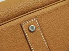Load image into Gallery viewer, 超レア色 新品同様 幻 HERMES エルメス オータクロア50 トリヨンクレマンス ゴールド シルバー金具 □L 中古 44770