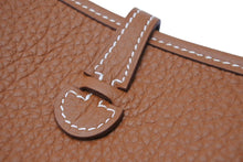 画像をギャラリービューアに読み込む, HERMES エルメス エヴリン TPM ショルダーバック 2022年 U刻印 ゴールド シルバー トゴ 箱付き 未使用品 45218