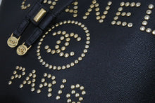 Load image into Gallery viewer, CHANEL シャネル ドーヴィル チェーンショルダーバケツバッグ 28番台 グレインドカーフ ブラック ゴールド金具 美品 中古 45309