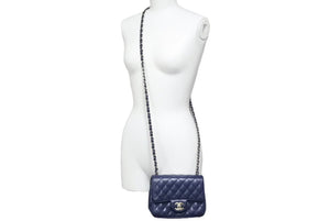 CHANEL シャネル ミニマトラッセ ネイビー キャビアスキン 15番台 ショルダーバッグ 美品 中古 45326