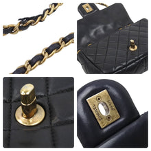 Load image into Gallery viewer, CHANEL シャネル ミニマトラッセ 18 ブラック ゴールド金具 19番台 ラムスキン ショルダーバッグ 美品 中古 45329