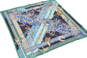 新品同様 激レア HERMES エルメス スカーフ カレ90  Brides et Gris-Gris 馬勒とチャーム シルク 中古 45406
