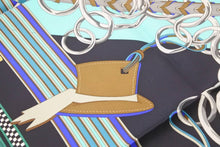 Load image into Gallery viewer, 新品同様 激レア HERMES エルメス スカーフ カレ90  Brides et Gris-Gris 馬勒とチャーム シルク 中古 45406