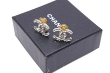 Load image into Gallery viewer, CHANEL シャネル ココマーク イヤリング アクセサリー 小物 ラインストーン メタル シルバー 良品 中古 45502