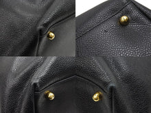 Load image into Gallery viewer, CHANEL シャネル ワンショルダーバッグ 斜めがけバッグ ココマーク 3番台 キャビアスキン ブラック ゴールド 美品 中古 45555